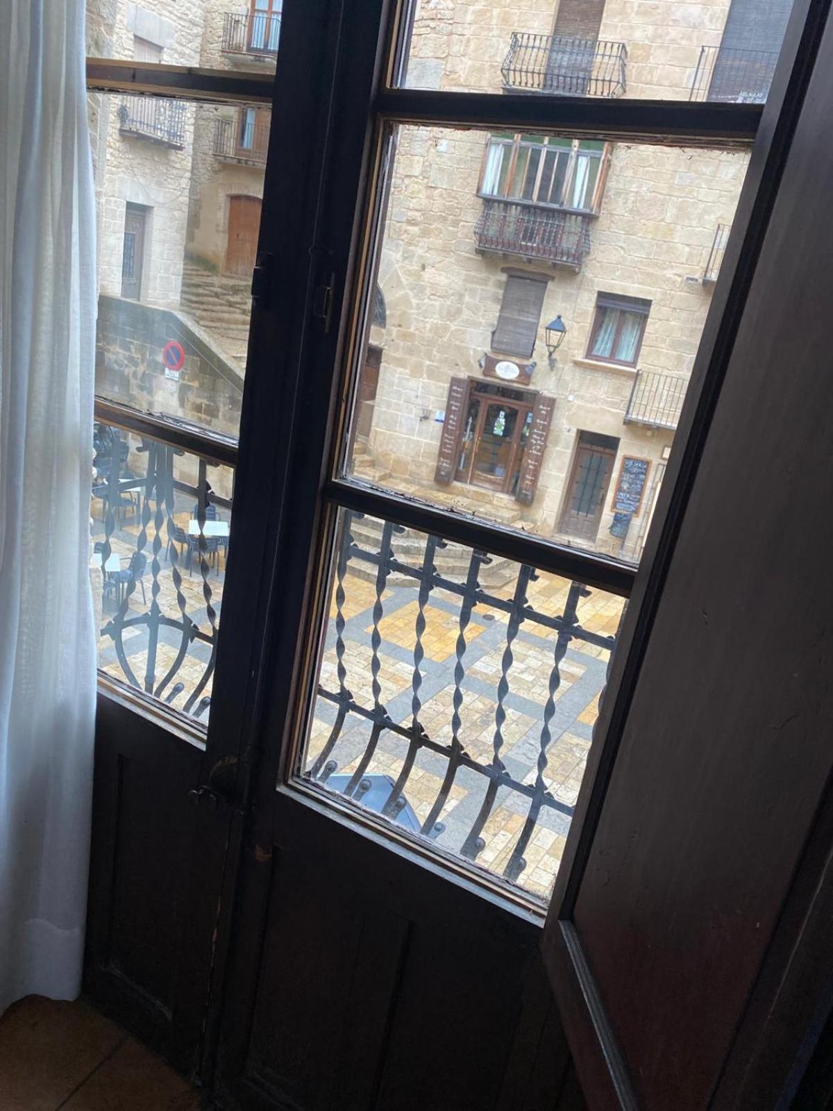 Hotel Fonda La Plaza Valderrobres Zewnętrze zdjęcie