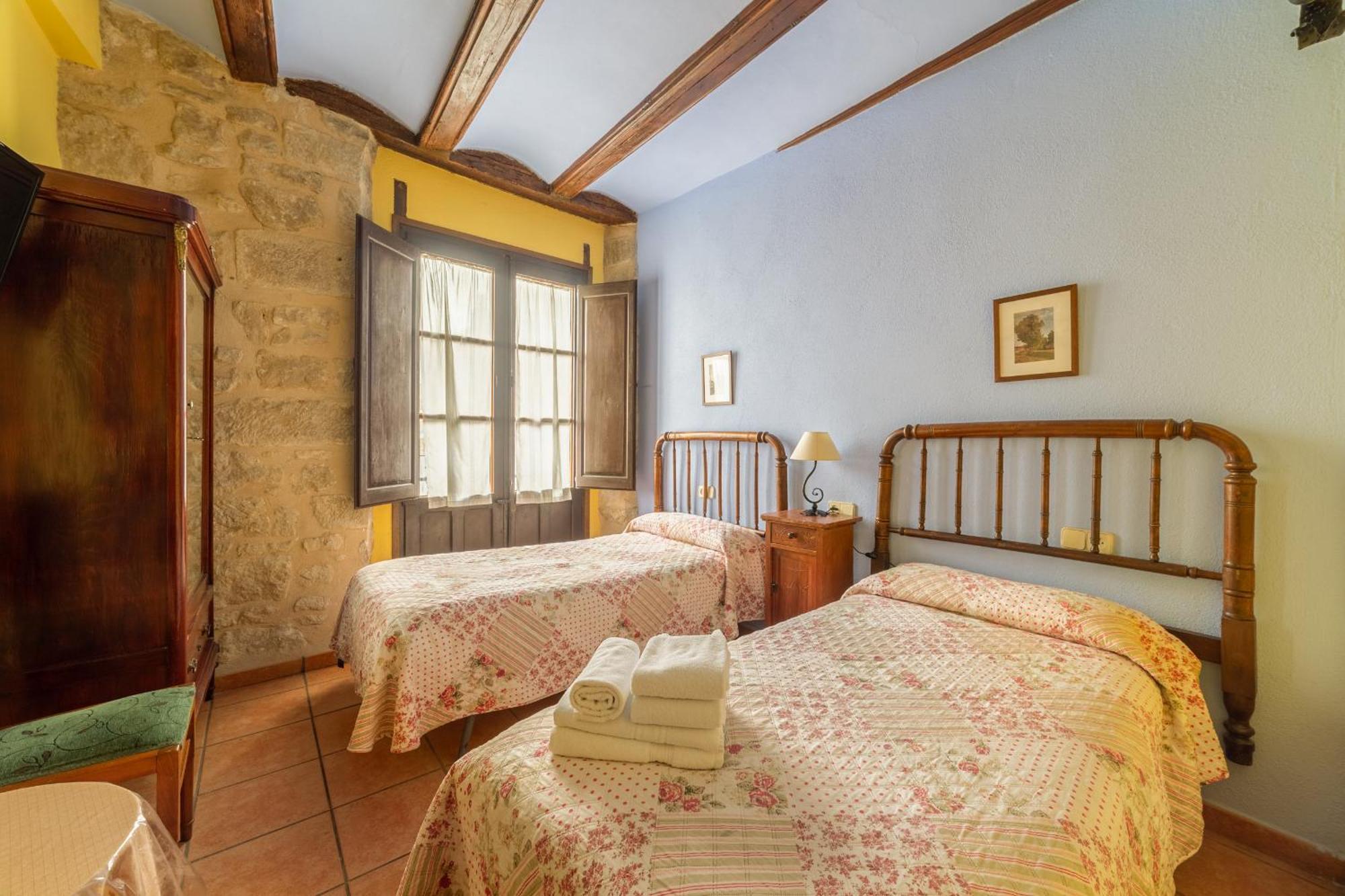 Hotel Fonda La Plaza Valderrobres Zewnętrze zdjęcie