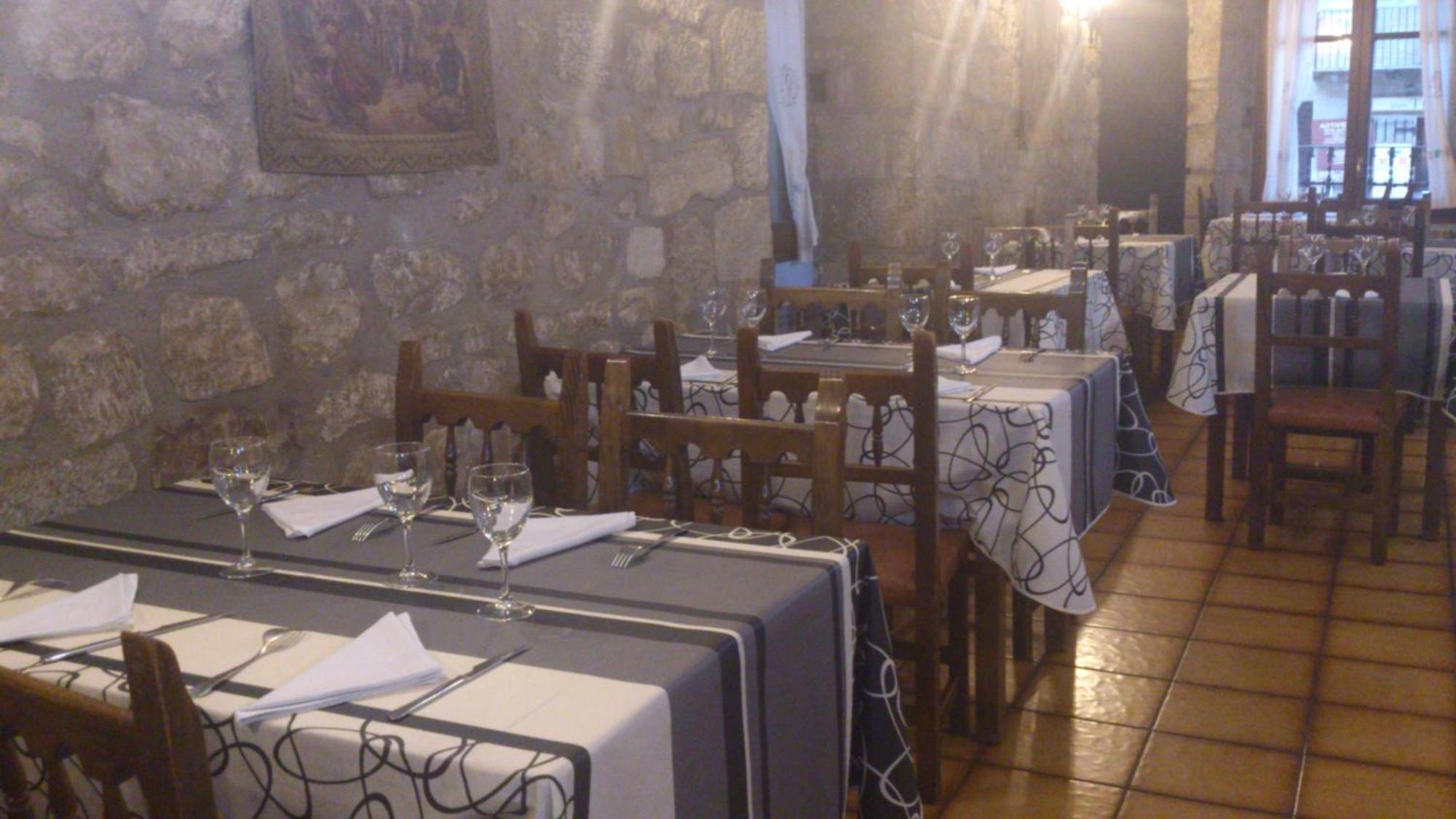 Hotel Fonda La Plaza Valderrobres Zewnętrze zdjęcie